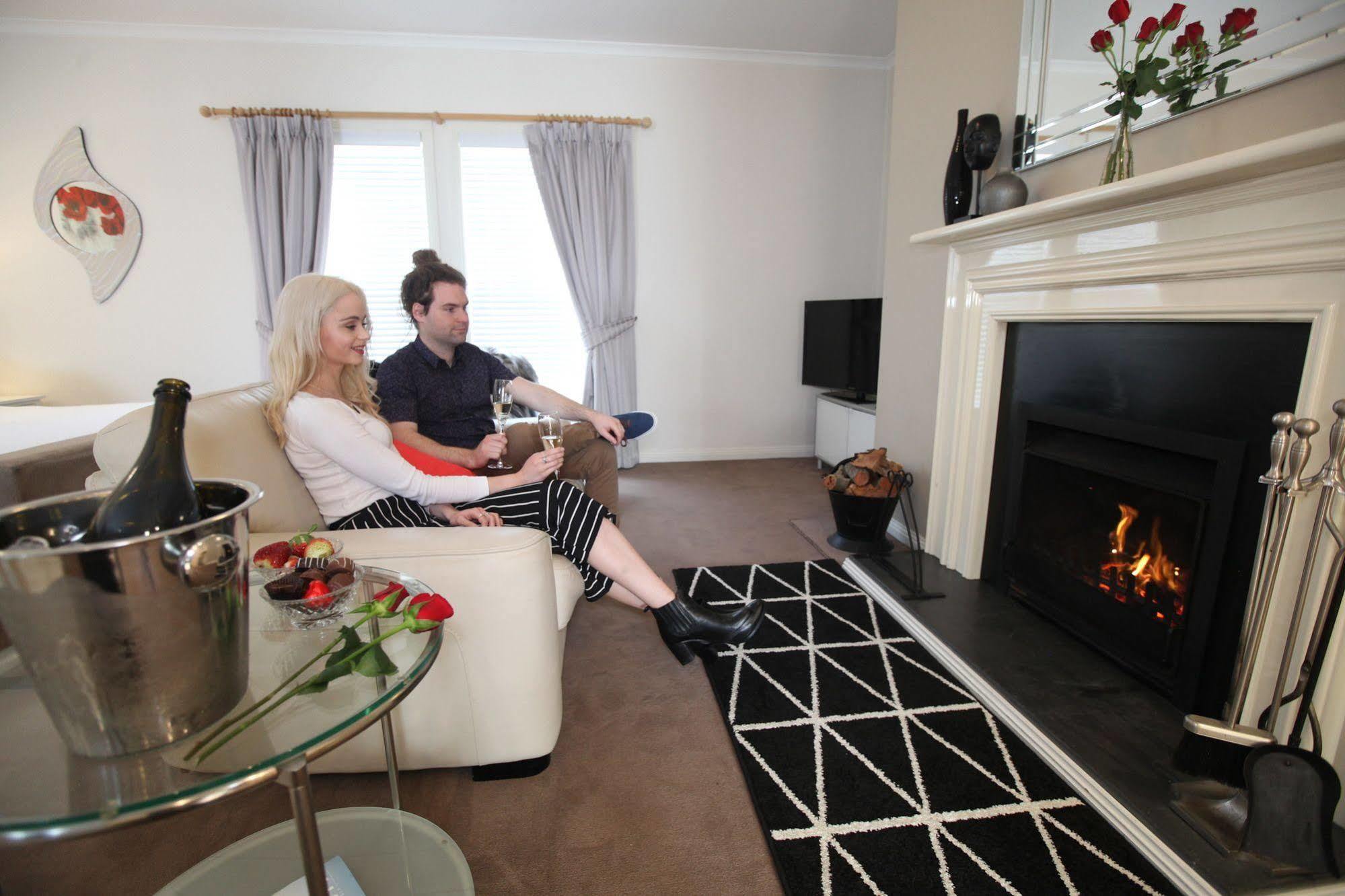 Wine And Roses Bed And Breakfast Adelaide Eksteriør billede